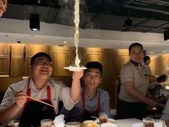 -海底捞火锅鲜切牛肉主题店(长寿路店)