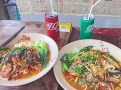 -方铲铲·成都板凳面(滨江银泰店)