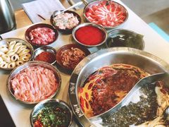 -憨铁匠老火锅(龙岗万科里店)