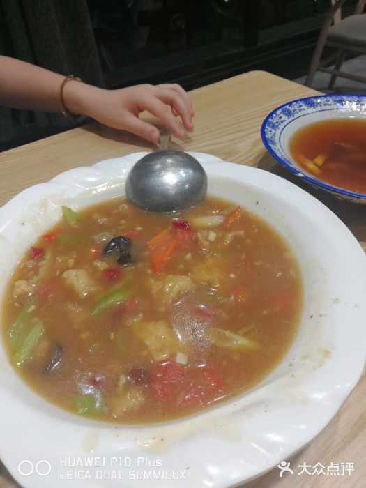 建坤水席宫(新区店)蜜汁红薯图片