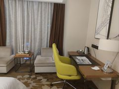 -武汉武昌站街道口华美达安可酒店