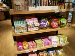 -九木杂物社(恒隆广场店)