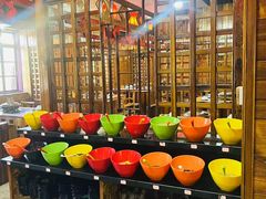 -果松木炭酸菜铜火锅·外婆参鸡汤