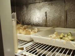 -拈签一笑黄牛肉辣卤串串