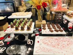-圣丰索菲特·2 On 988 Café 自助餐厅