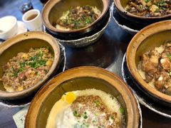 窝蛋牛肉饼煲仔饭-红星光发煲仔饭(文海店)