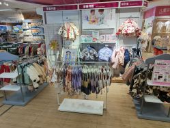 -孩子王(奥克斯广场店)