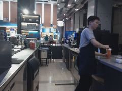 大堂-瑞幸咖啡(南丰汇商场店)