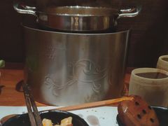 -独食火锅·半米屋台(直营总店)