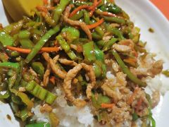 青椒肉丝盖浇饭-秦之味陕西特色面馆(中华路店)