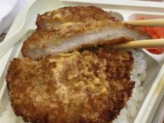 -全家便利店(洛川东路店)