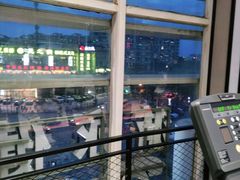 -一兆韦德健身(梅川店)