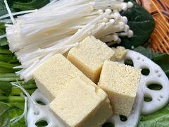 蔬菜拼盘-潮汕美牛肉丸火锅店(天宁寺店)