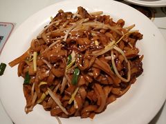 干炒牛河-新大咀港式茶餐厅(宝山万达店)