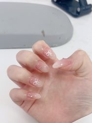 -尤米一站式美甲美睫