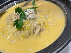 拆骨肉烩酸菜牡蛎-佳兰雅序融合菜(高新店)