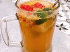 姚YAO鲜果乌龙茶-姚姚酸菜鱼·金戈戈香港豉油鸡(喜荟城联名店)