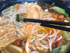 -柳大厨螺蛳粉(人民路总店)