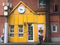 门面-W CAFE(甜爱路店)
