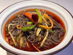 -鸣记脆皮烤鱼·海鲜烤鱼(三八广场店)