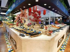 自助取餐区-亚马逊环球美食百汇(新城吾悦广场店)