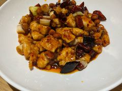 -渝信川菜 · 川味家常菜(财富购物中心店)