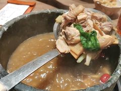 -蘑界·野生菌火锅(深业上城店)