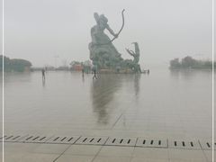 -巴陵广场