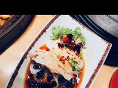 -万里闯关东铁锅炖菜馆(高新旗舰店)