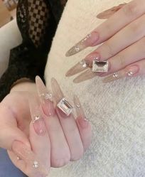-1T·1M 日式美甲美睫