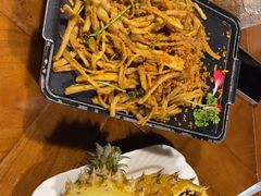 -雀舞云南菜(天津天河城购物中心店)