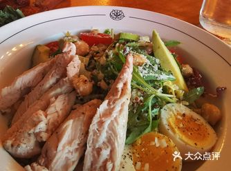 中午开始就在营业了。下午人不是特别多