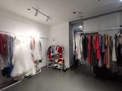 -易摄全家福照相馆(兰庭国际A座店)