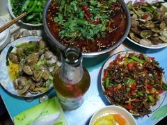 -天鹅到家·保姆月嫂育儿嫂(蔚蓝海岸店)