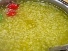 -三江源美食城