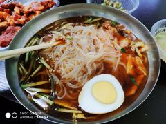 冷面-老地方泥炉烤肉(总店)