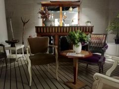 -罗奇堡家具(淮海西路店)