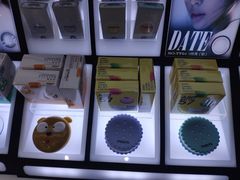 -miomi米欧米隐形眼镜(领展购物广场·中关村店)