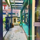 雨天咖啡店小憩