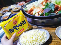 -高基五春川炒鸡排 韩国料理(威海总店)