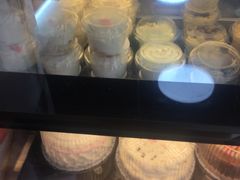 掼奶油-红宝石·鲜奶小方·海派西点房(南丹店)