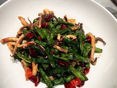 -艳阳天·非遗楚菜(武汉客厅店)