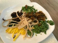 香辣过桥米线-云腾食府·云南菜