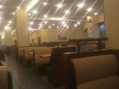 卡座-萨莉亚意式餐厅(河东万达店)