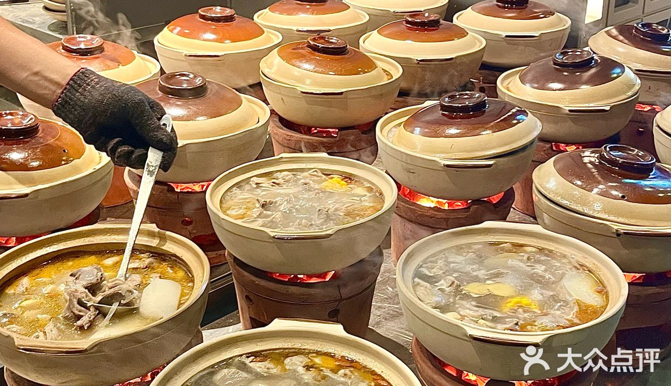 杭州首店！！冬天在杭州一定要来吃的羊肉炉！ ！热气腾腾的好香