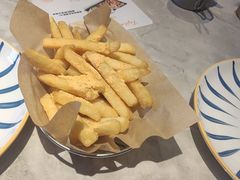 -必胜客(尹山湖歌林公园店)