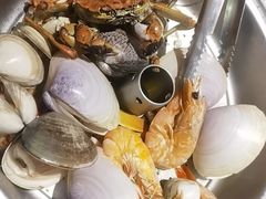 -亚马逊蒸汽活海鲜自助(LCM置汇旭辉广场店)