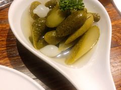 -1886德国汽车餐厅(外滩十六铺码头店)