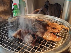 -草家酱蟹炭火烤肉店(珲春南路一店)