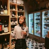 红酒🍷，美女，感受惬意的法式浪漫～